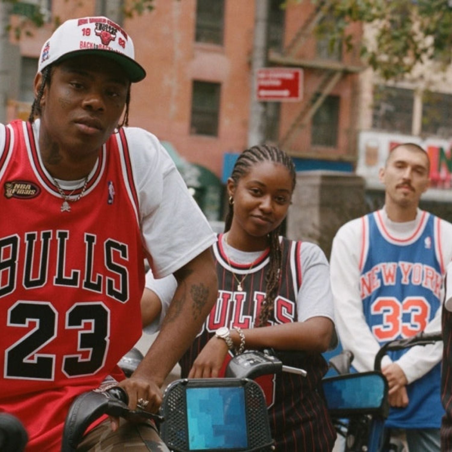 MITCHELL & NESS